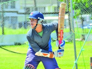 All focus! Tagenarine Chanderpaul batting at the President’s XI net session at the GYO ground yesterday (Photo: Avenash Ramzan)