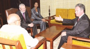 Tullow Oil South America Business and Exploration Manager John McKenna meeting with President Donald Ramotar. Also in photo is British High Commissioner to Guyana Andrew Ayre (left)