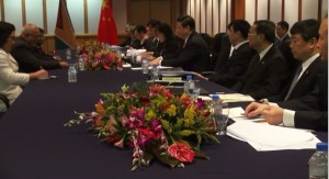 President Donald Ramotar in the company of Foreign Affairs Minister Carolyn Rodrigues-Birkett and Finance Minister Dr Ashni Singh at a table discussion with China’s President Xi Jinping and his delegation