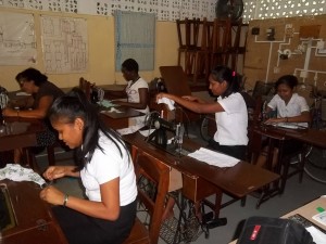 Sewing classes for single parents and out-of-school students