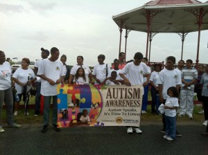 Students and teachers spreading awareness about autism