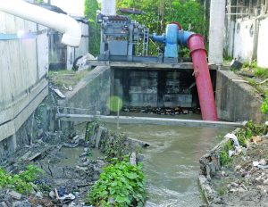 Albouystown was flooded last evening following the breakage of the Sussex Street koker