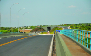 A section of the Takutu Bridge linking Guyana and Brazil