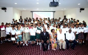 CEO Olato Sam; Miss Guyana UK Zena Bland; Education Minister, Dr Rupert Roopnaraine and Assistant CEO Primary Marcel Hutson with the 2015 NGSA top performers