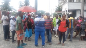 Vendors outside the Ministry of the Presidency