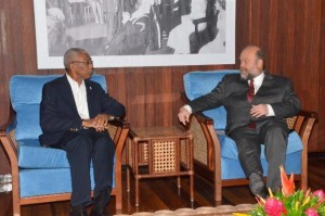 President David Granger in discussion with United States Ambassador to Guyana, Perry Holloway during a courtesy call on Wednesday at the Ministry of the Presidency