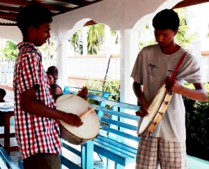 Young men playing the tappu