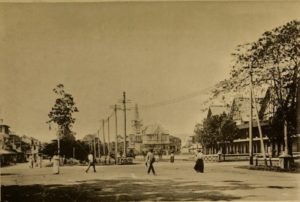 High Street, Georgetown circa 1909: Law Courts and Town Hall